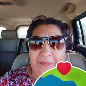 Meet your Posher, Marina